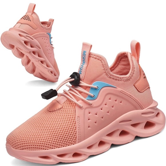 Gil’s pink 2.5 athletic shoes new - Picture 1 of 8